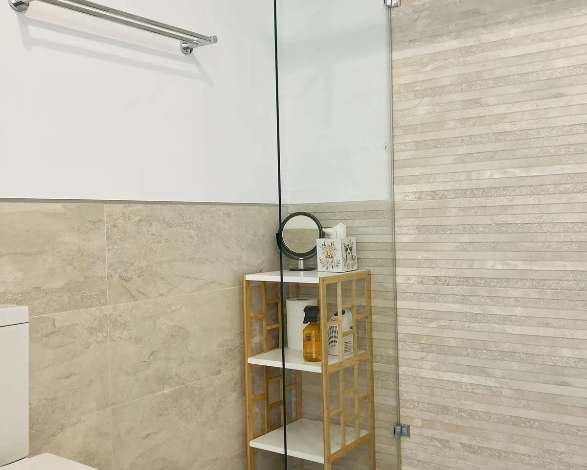 b81ed19c-eac0-409e-a2f6-47f4b8a1cea1