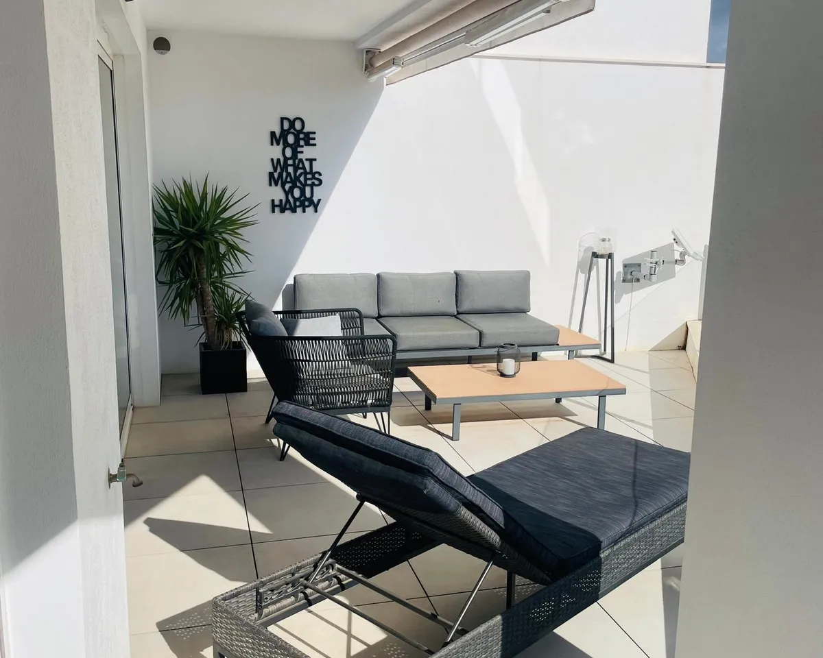 c7af216d-757e-496f-9609-079081cb7eab