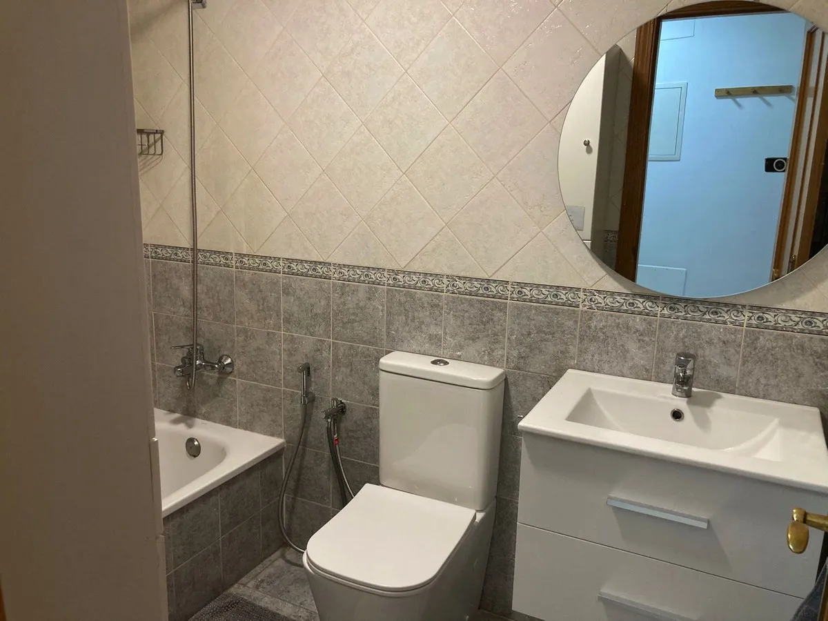 b7404bdc-b7eb-4540-aed7-744d459b80ad