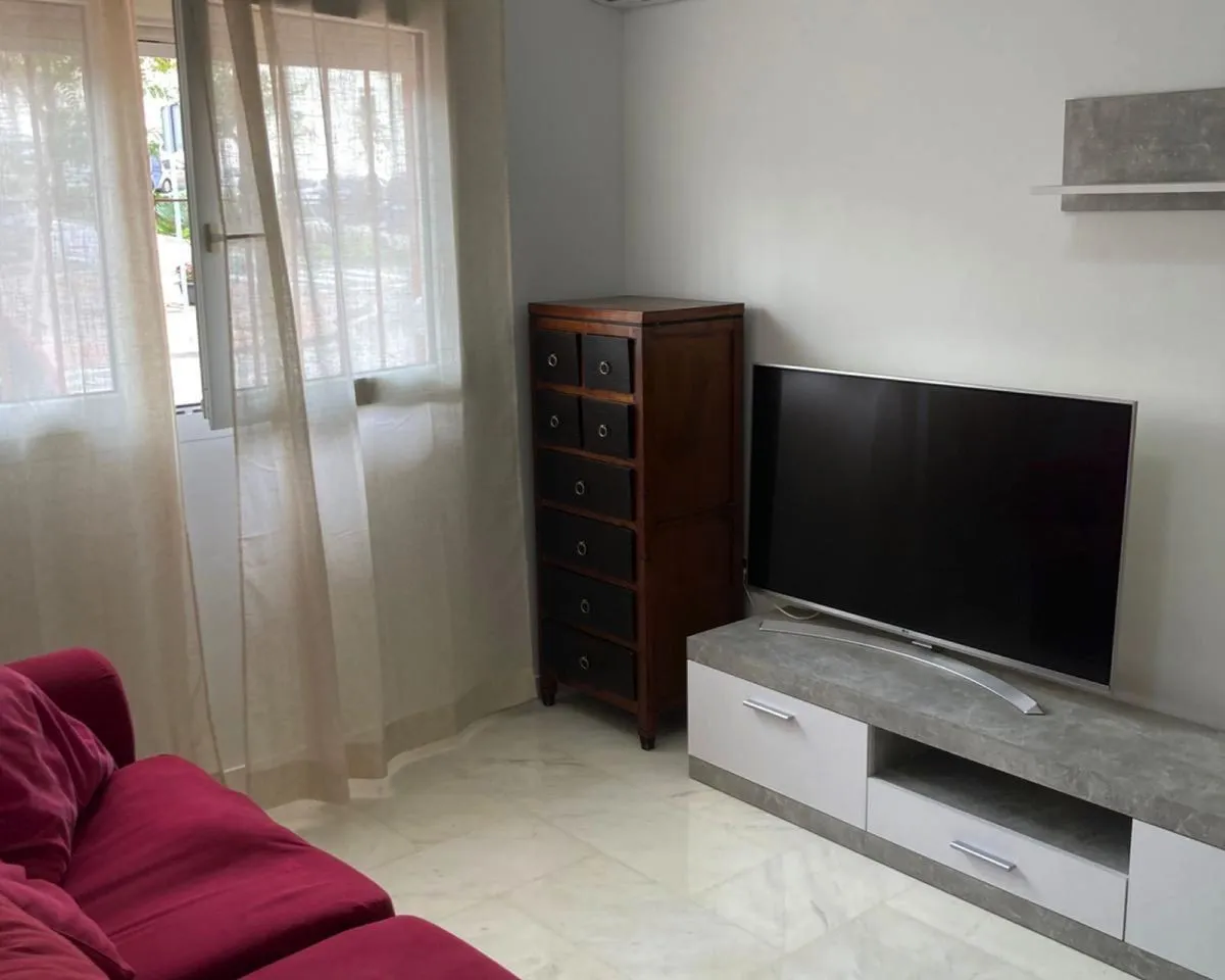 d0274033-24bf-44a5-8435-0e51713f7c5d