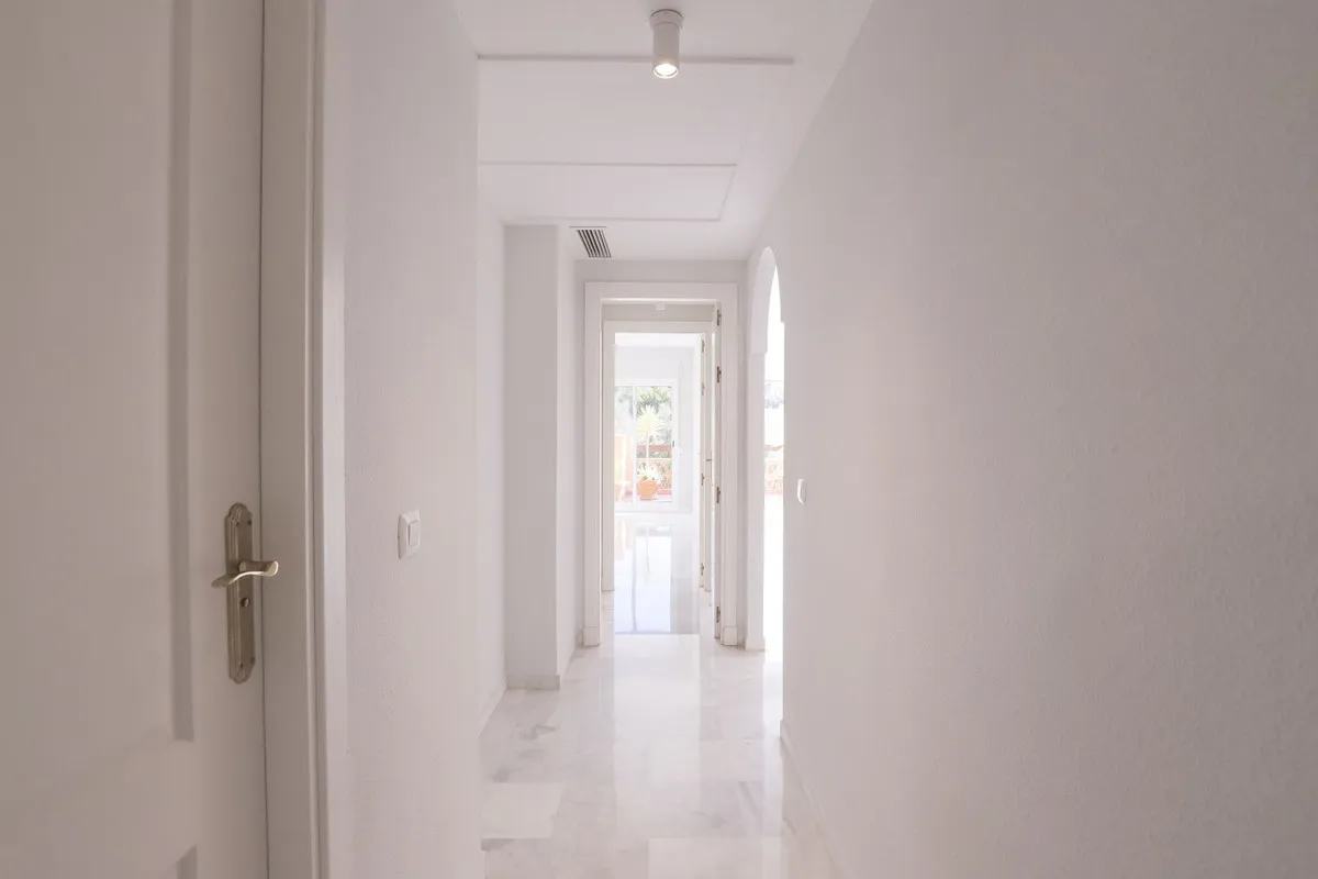 7010bc78-c6a0-4135-800f-92050c9a29b4