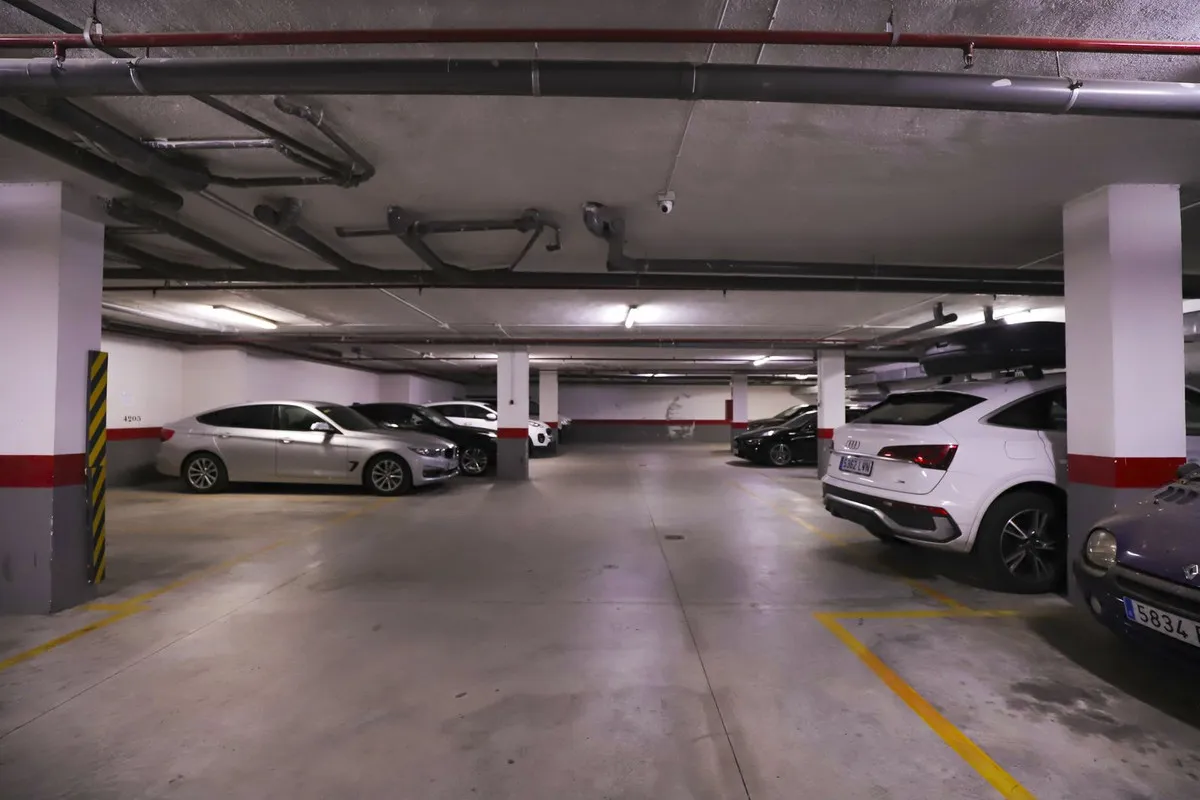 ae4cd049-7cac-454c-8f6e-e1156beb529a