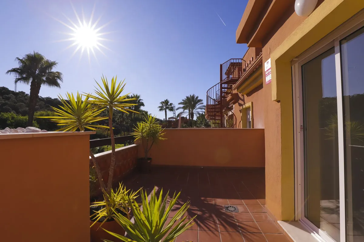 d45645d6-ebbd-42fd-b39f-6761fb8f22ab