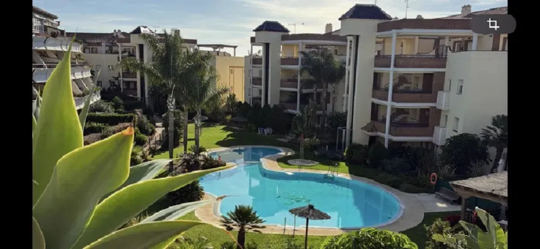 Spacious Ground Floor Apartment Near Miraflores Golf