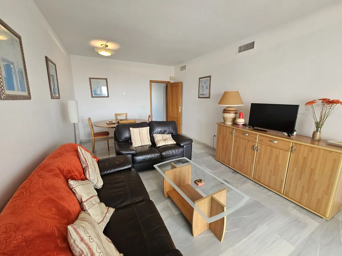 5f4acecb-a797-46f0-867b-e52893591dc1