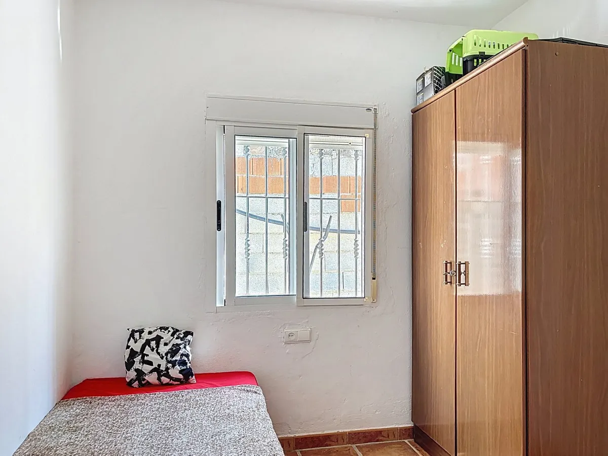 df62d04e-1c1d-40db-8a30-94347b0463fb