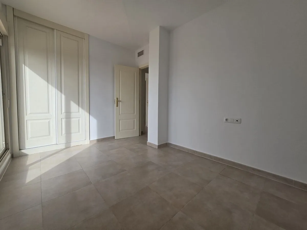 20b23ffb-253d-4f66-998b-3dfb6ac3c1b7