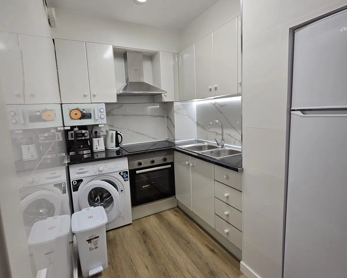 959c3ff4-d9df-4230-9bfa-799b2e6191a4