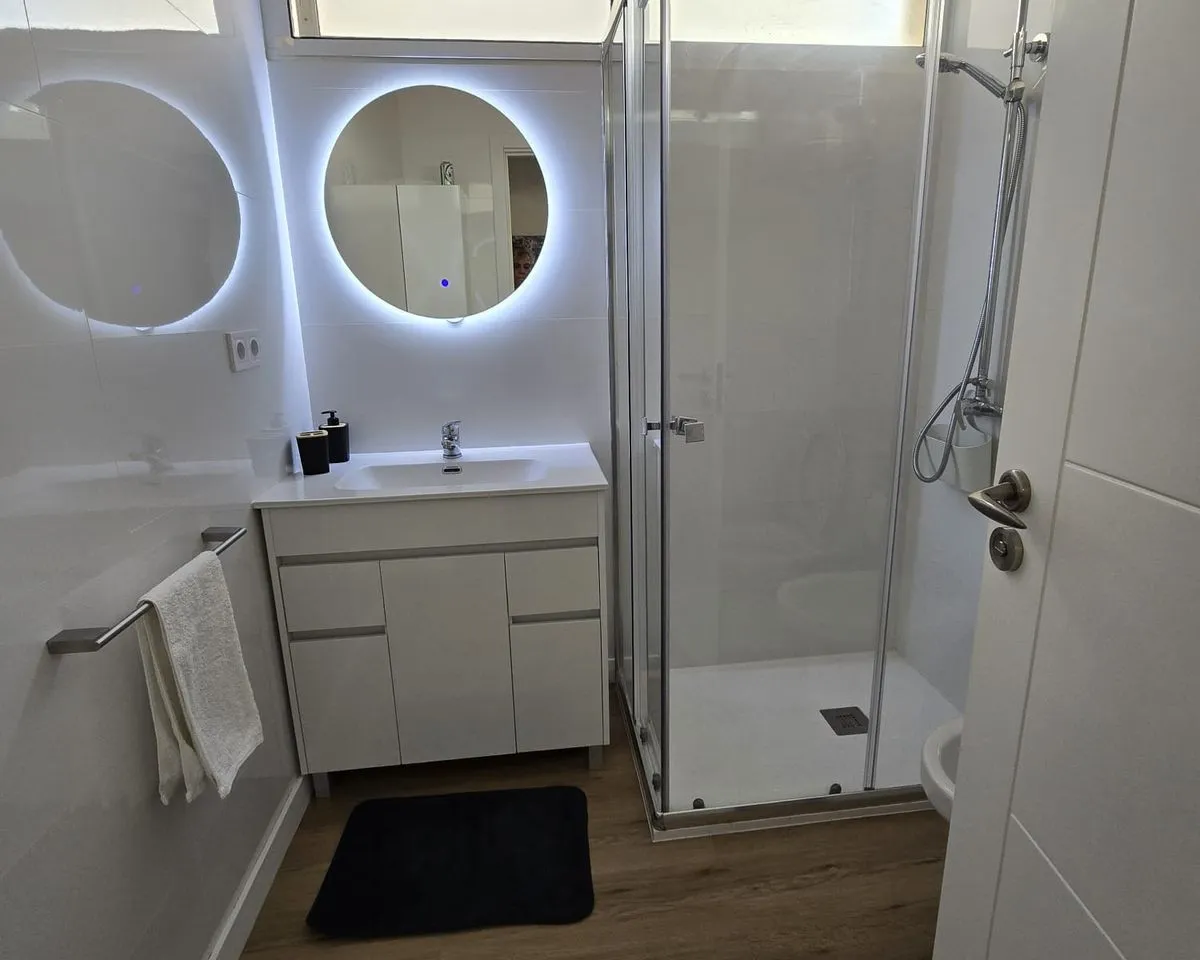 9d4e9927-80bc-446a-a52e-6725ad368762