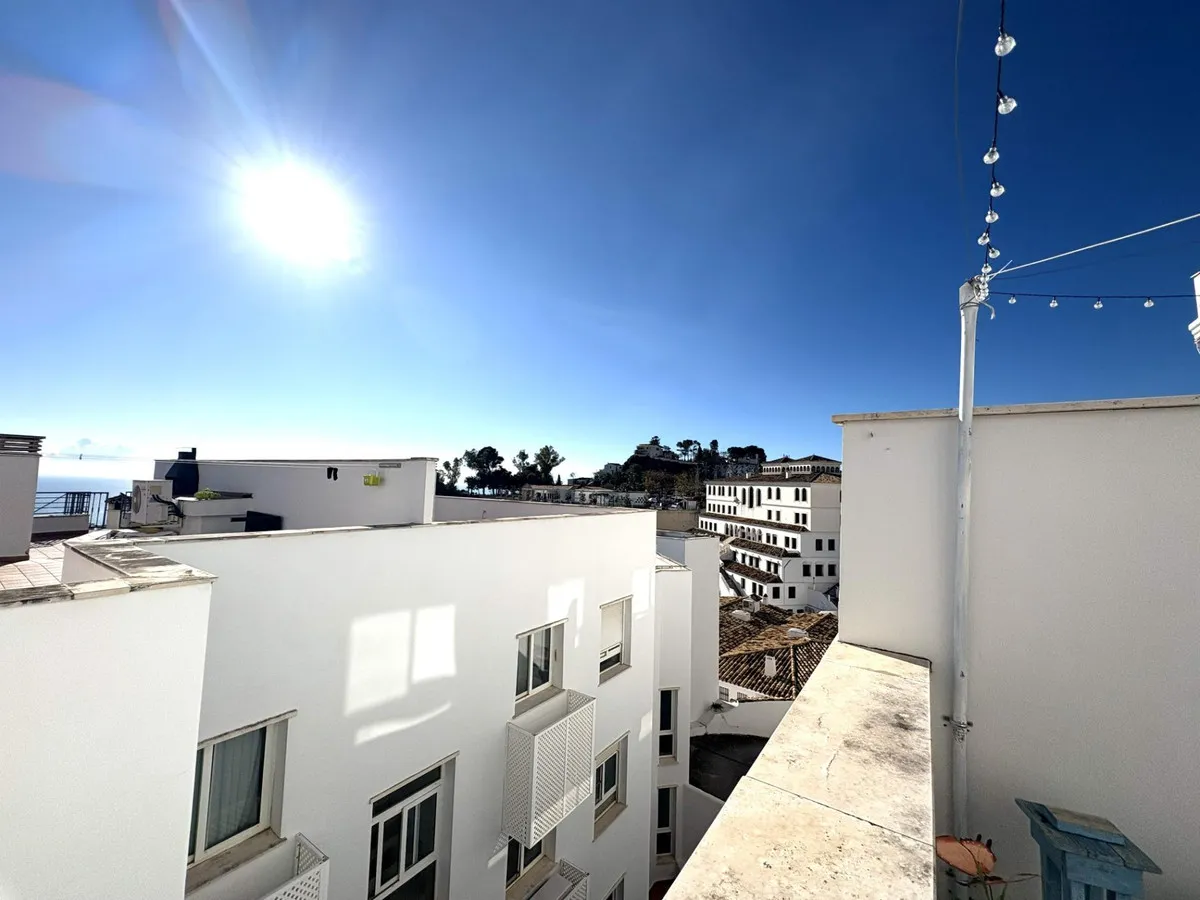 597824eb-c6e9-4b5d-8ada-4a57f340d882