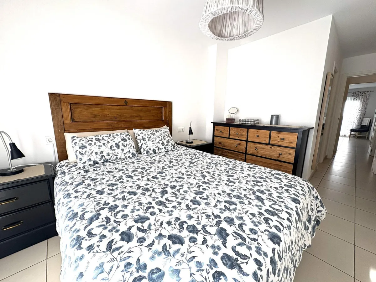 96fd0121-ca78-430f-9204-fb6a0ae780c7