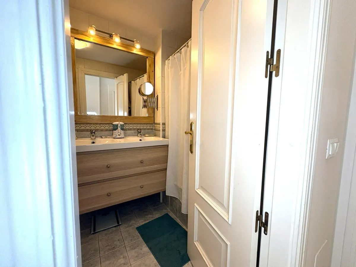 b4253a4e-471a-4def-afa4-80628fb616f1