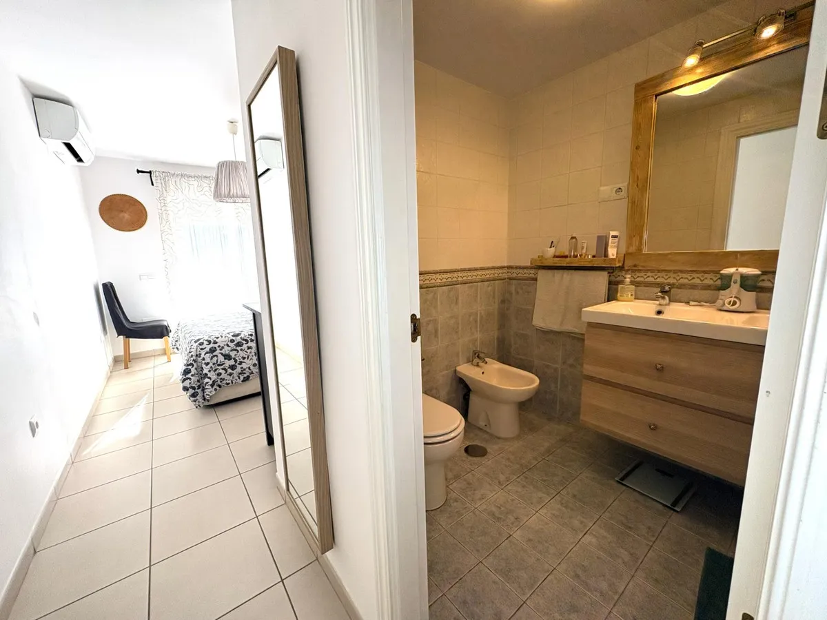 b8446037-a4e9-4e19-ade9-943193293de6