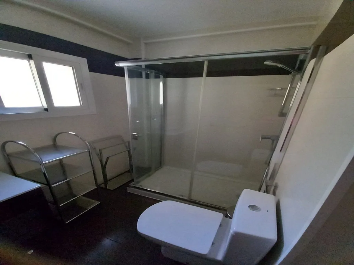 f7457ad4-3df8-4b10-b631-c6deab2449ef