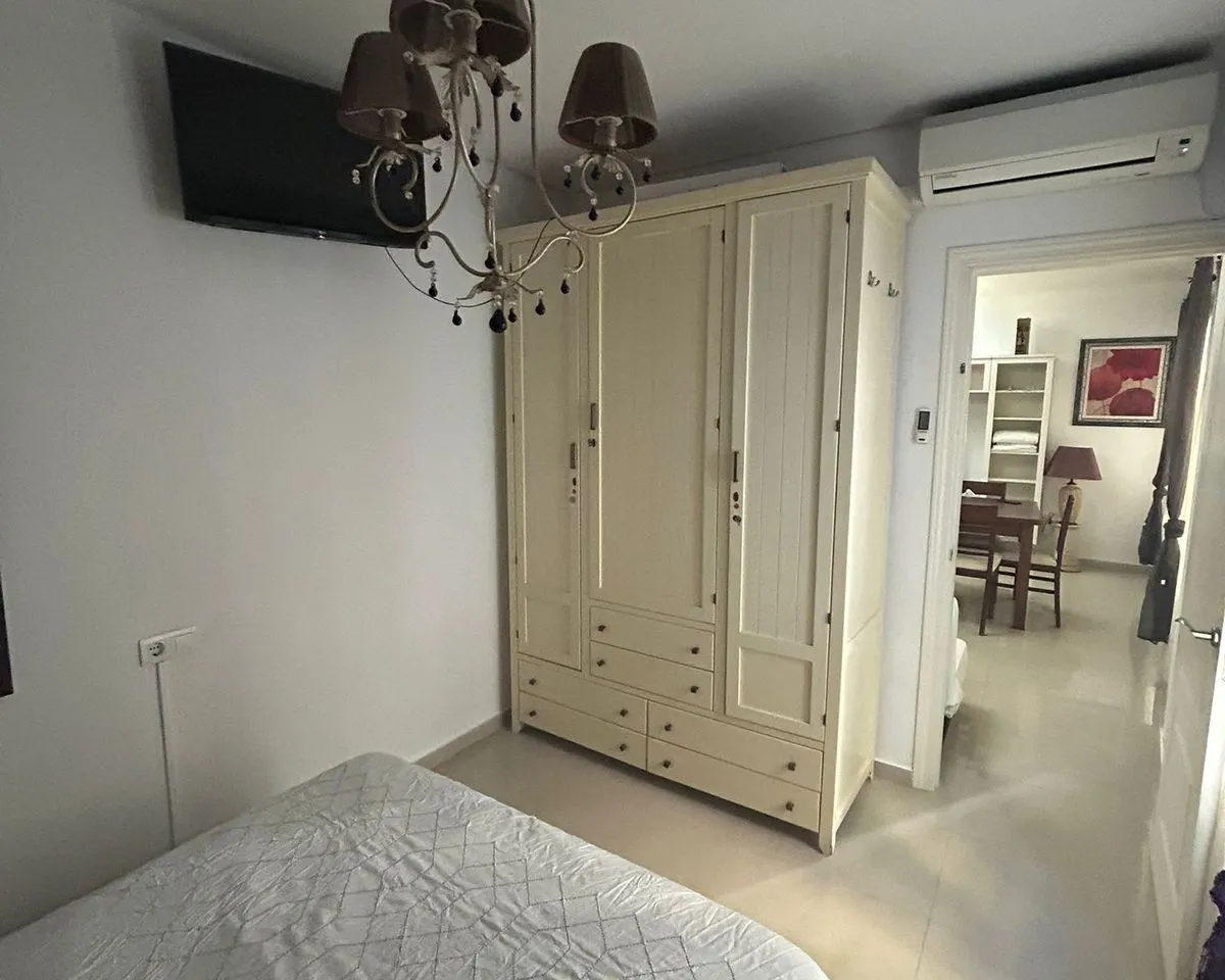 652a4fc4-f6c0-4cbe-bf19-4f38271909d2