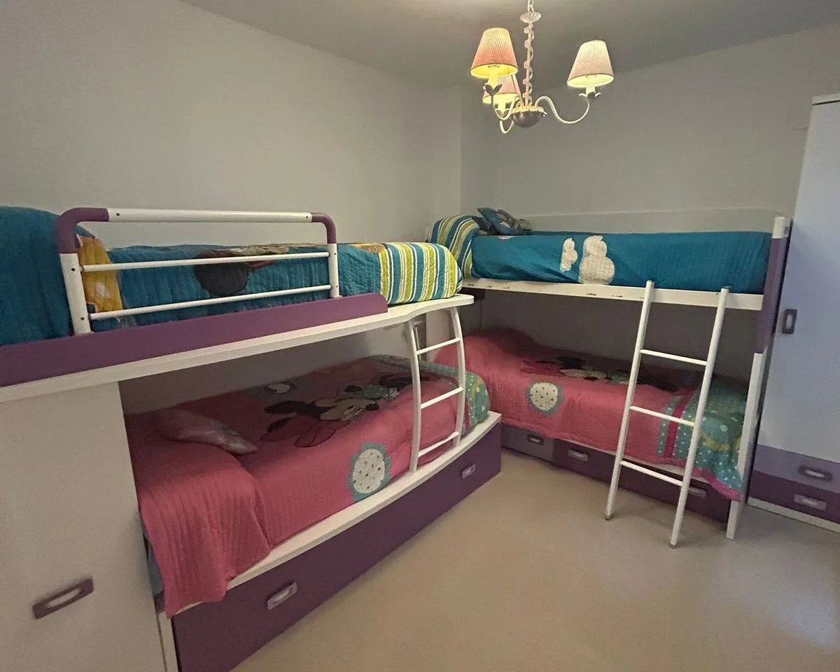 b7cf0390-a2c6-491b-a945-ec792729131c