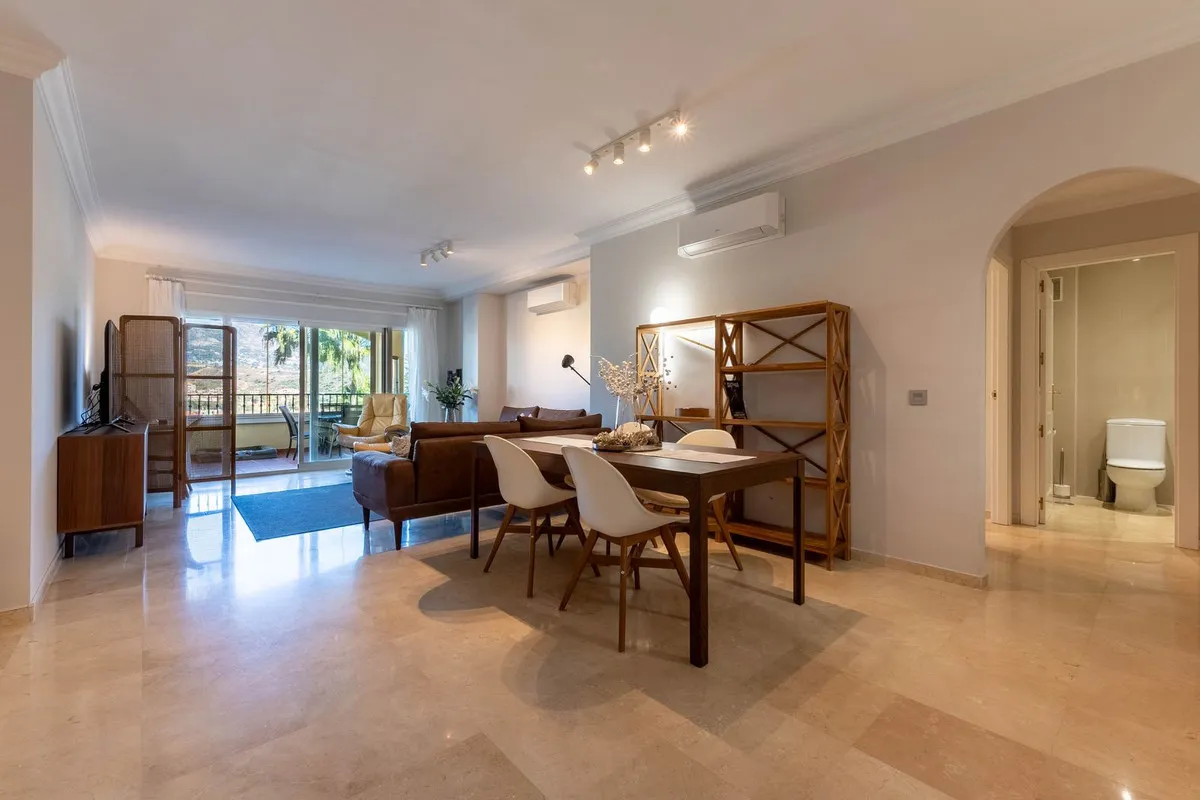 3eb1ba2b-f460-4d16-a358-e3da58aa724c