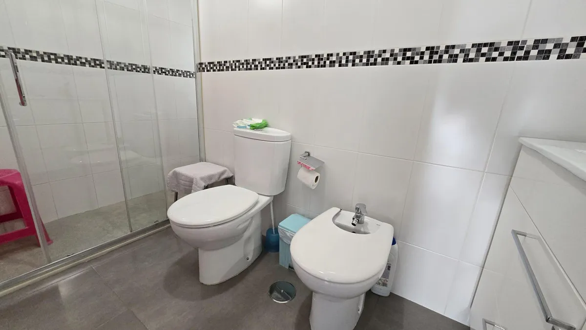 12eaff61-56c4-4d09-8d5d-18e536f5a997