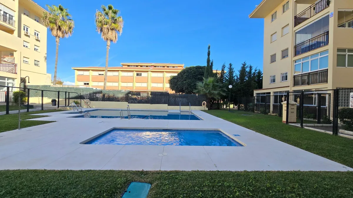 8a1d0856-89e5-43ed-9868-3abf35b95574