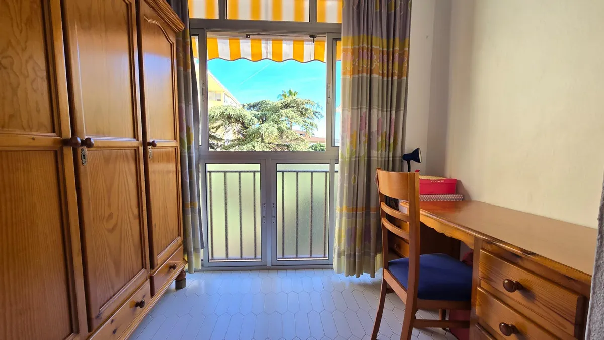 c5a2f7d5-3ab6-4506-8953-c75e599d9759