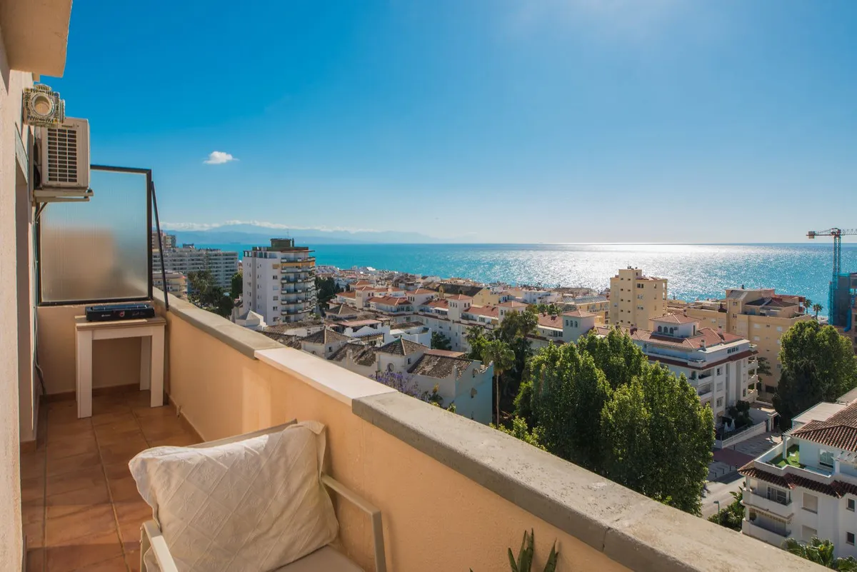 52bf5034-f22f-48b9-83a7-ba2721cbeb86