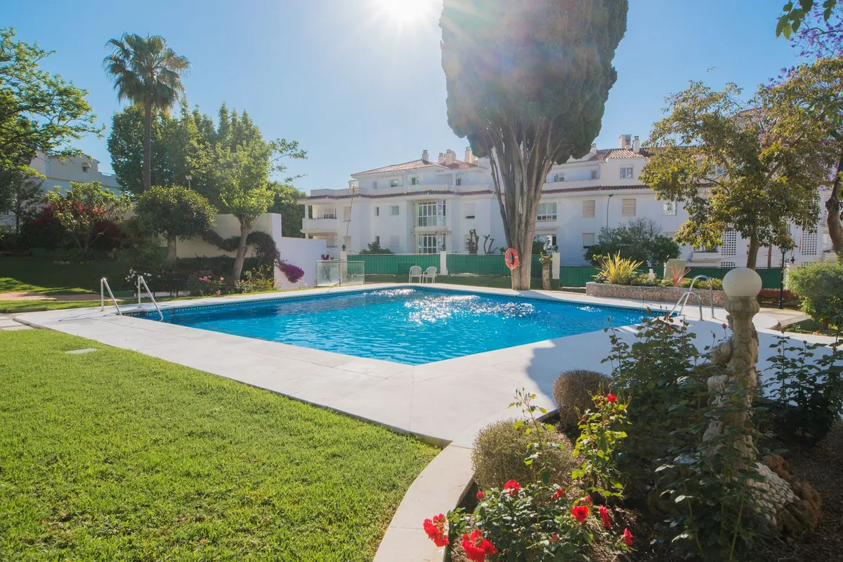 5e8fcf04-8154-42f4-a934-c0cddbdbf980