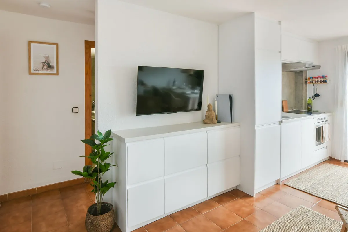 ea6d0b7a-a320-41bb-9d85-742d8abacdbc