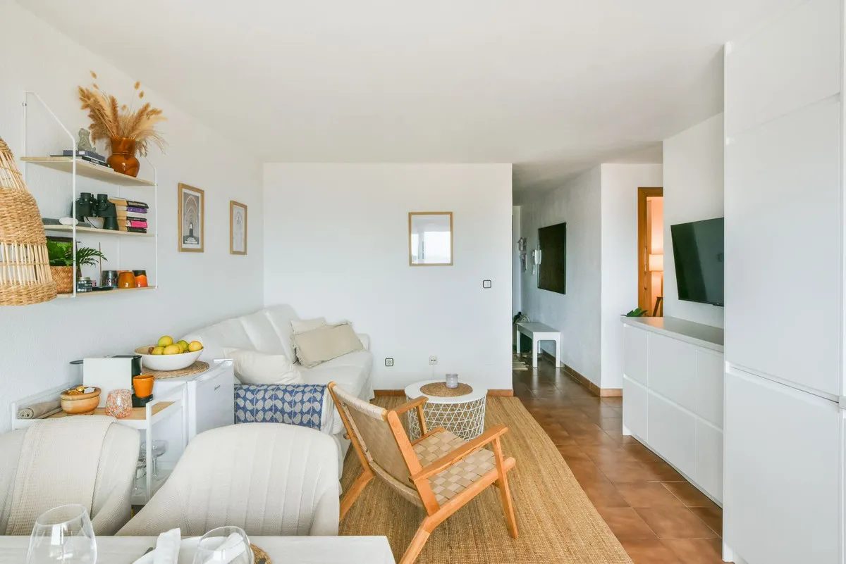 f17c57b1-afaf-443b-a30c-1610eef25170