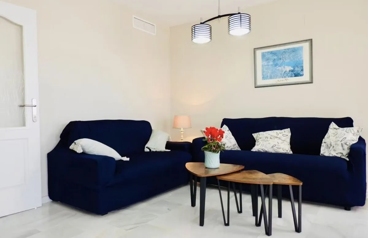 e7d0fc71-aa5f-4df8-b5c2-f080b63c7486