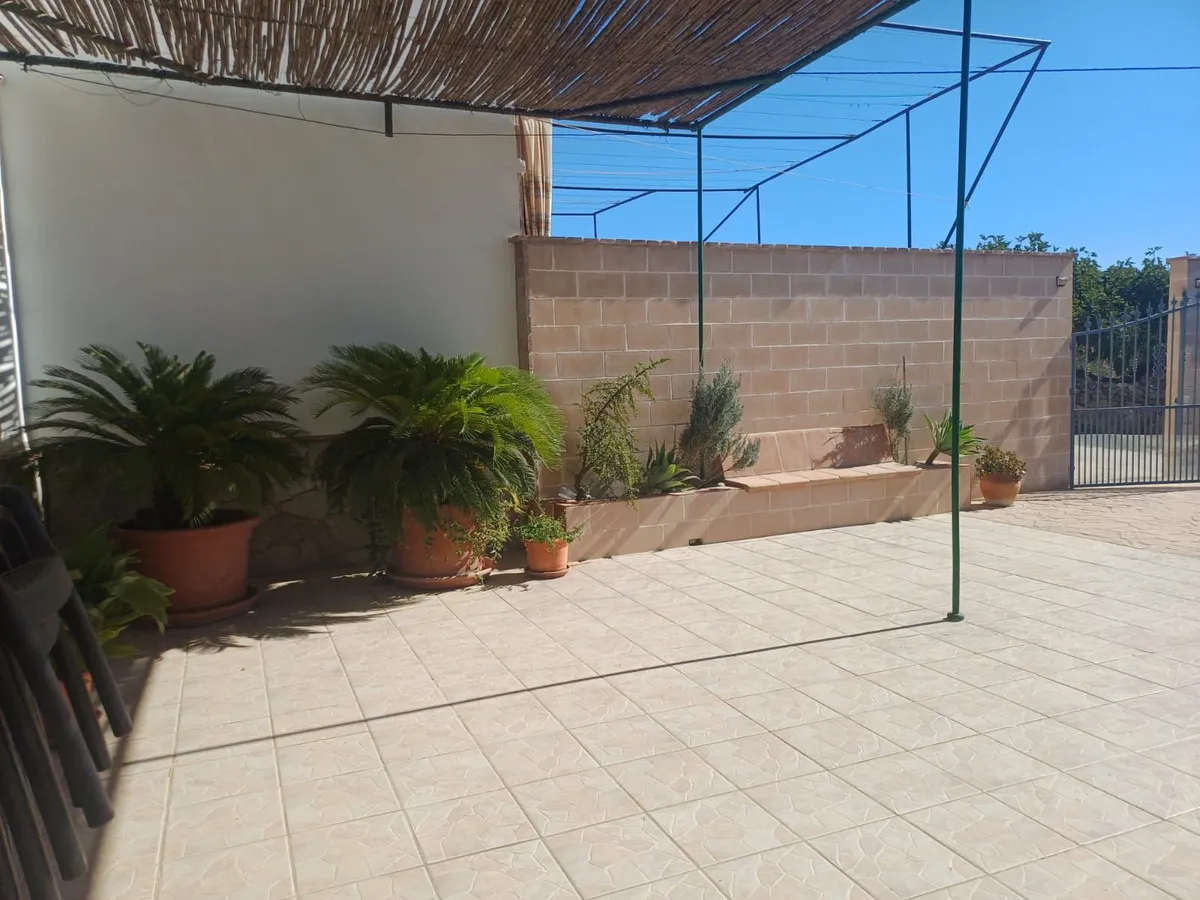 073a46c1-6658-4b4e-9edf-d239859bf91f