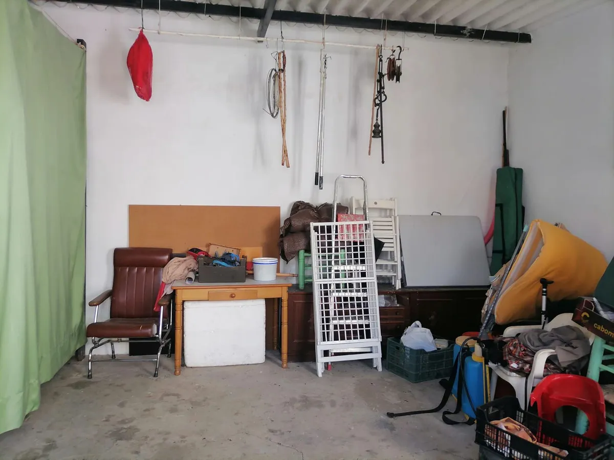 21bd0737-5577-48f4-a06d-50929a2187b4