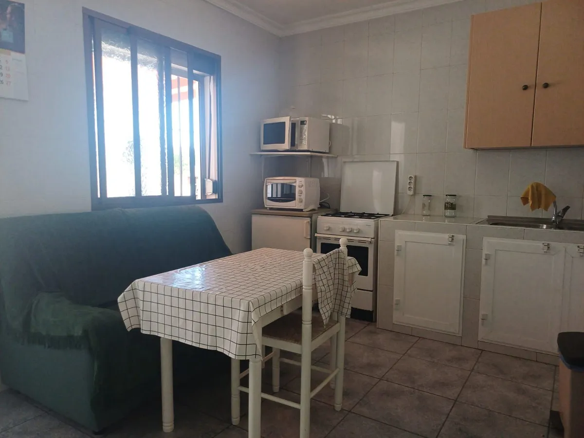 3aec322c-be99-4795-ad71-a94060926884