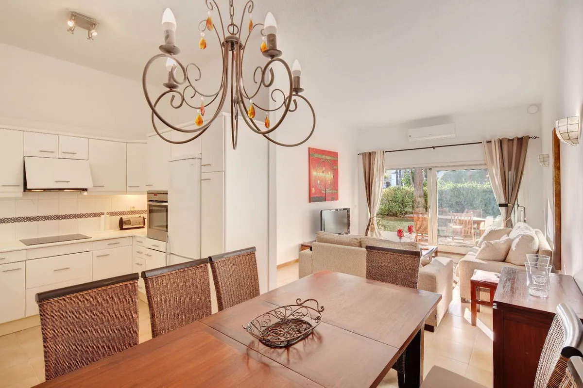 4734f501-248c-4d1c-8fb9-473b3152f1b2