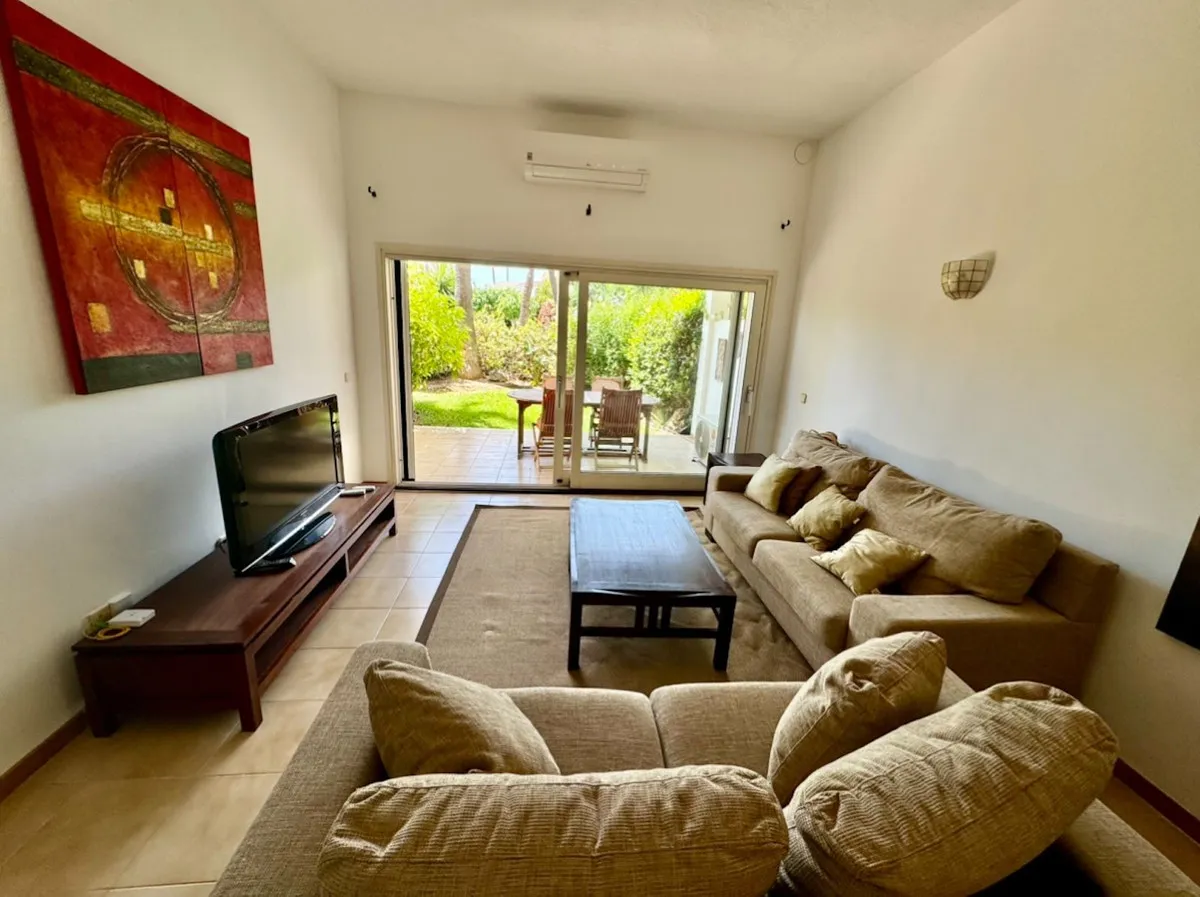 a677e1d1-dc4d-447d-81fe-1d099f242eaf