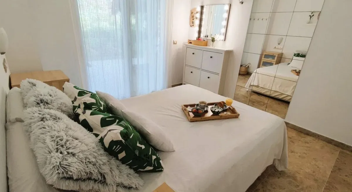 7f4cb7ad-0eda-43a3-832b-2b315c1f7741