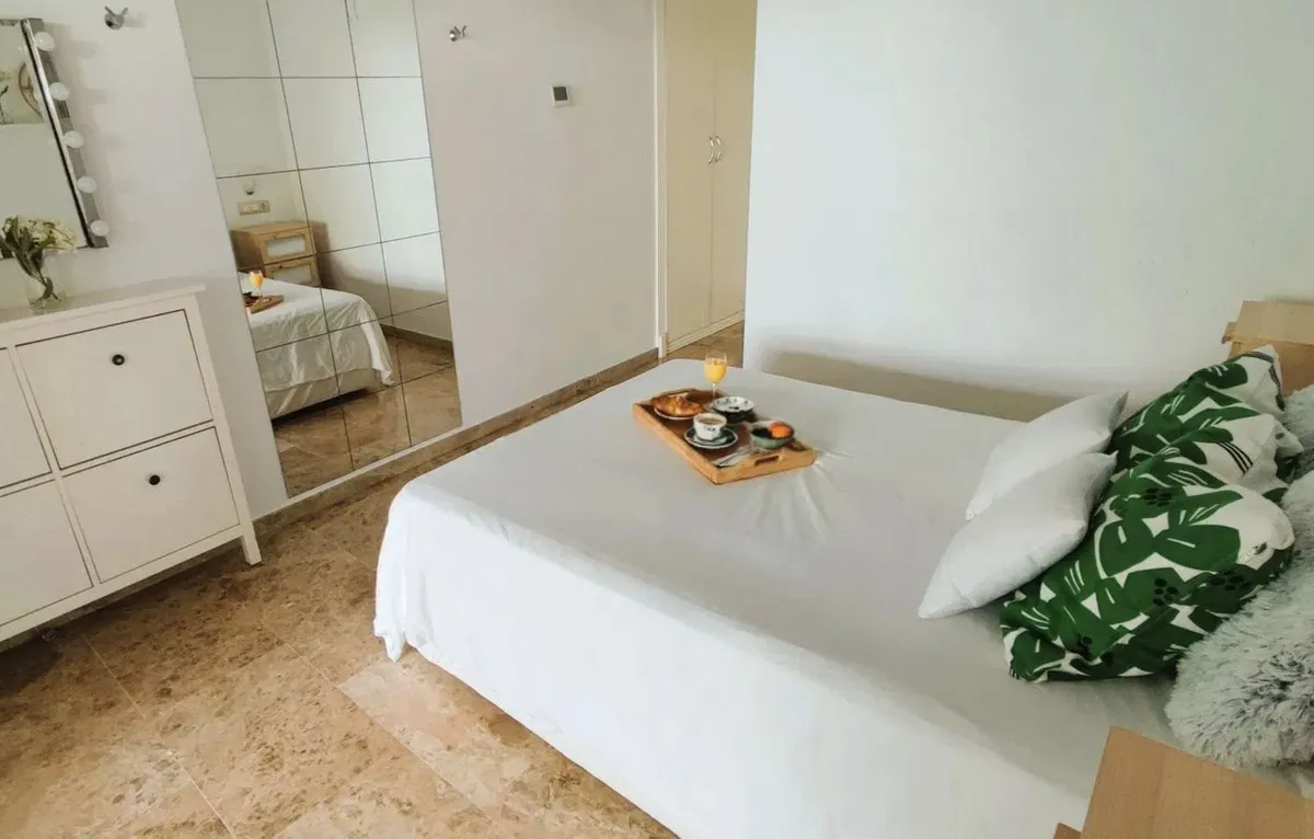 b3ea52aa-cc4b-4f0f-90f4-bb1d84a0af36