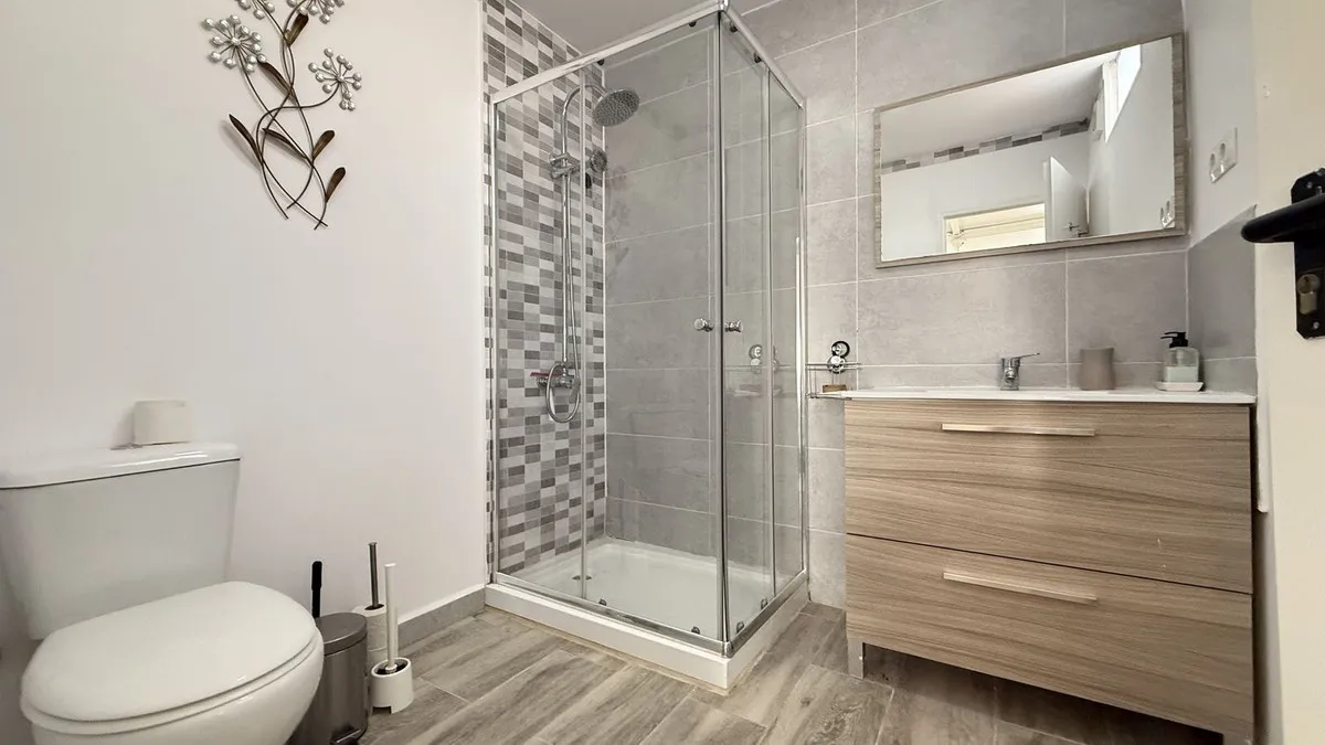 35dbcb81-0d9e-4068-83f6-7b95abe091b0