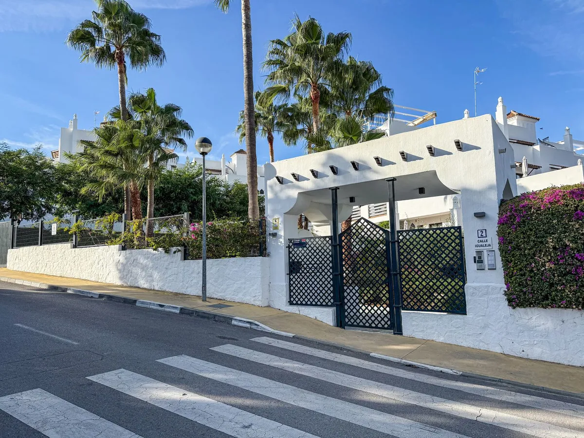 1c482114-50a2-46c3-b317-5091ff376586