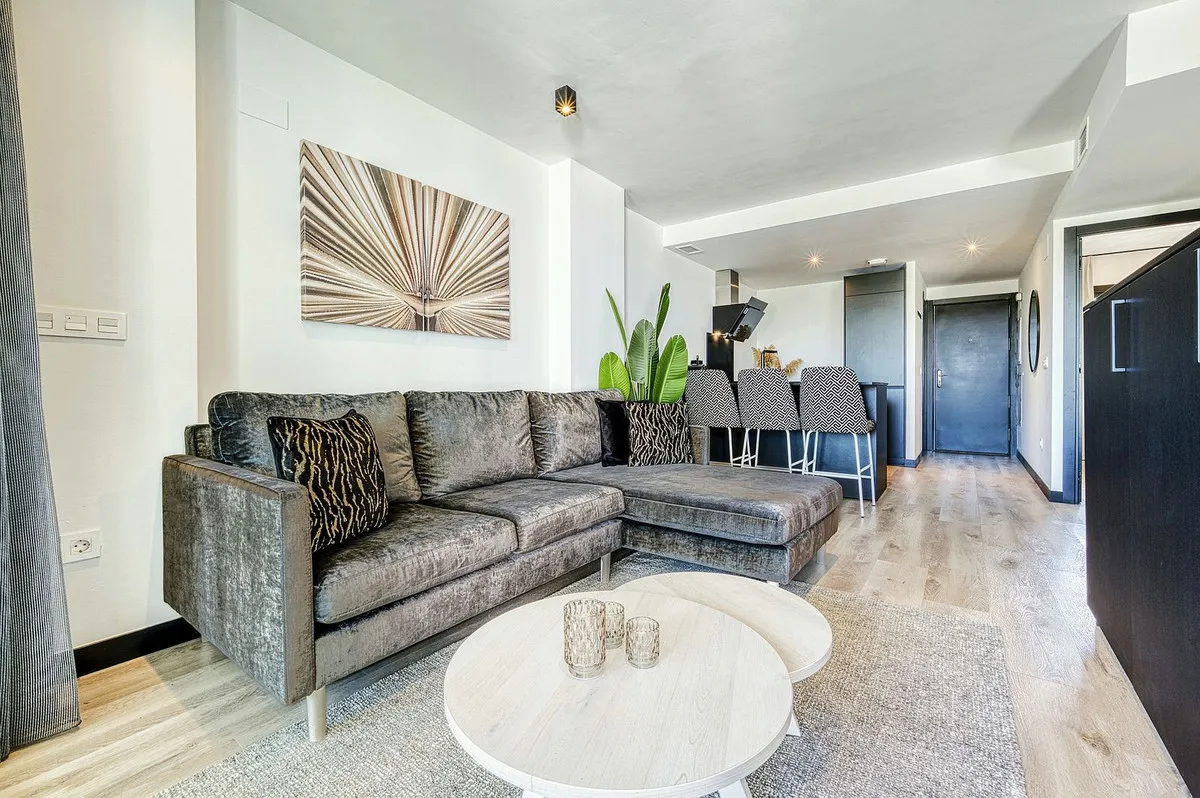 23df52a3-6857-42f3-805c-ffa4915a30d7