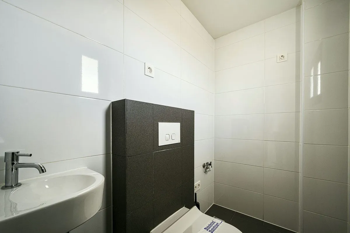 411f99e0-101c-40f2-a949-85a2d72d318f