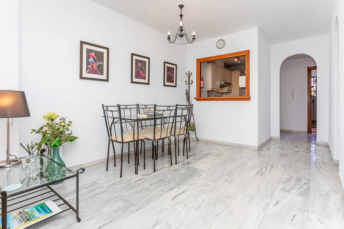 c99a2e39-0ef7-4f6f-8e54-c87dc4c4c296