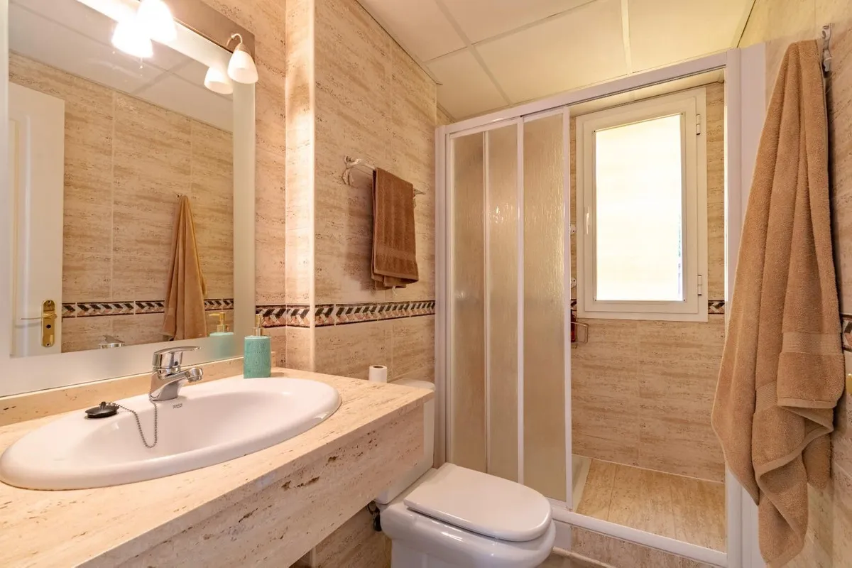 47cadef3-c1a0-4288-903e-5c3769a5978b