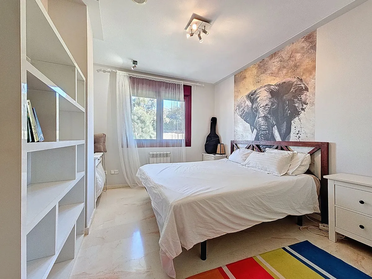 52cd1cdb-7951-4027-9a4c-ac1d1e13a56d