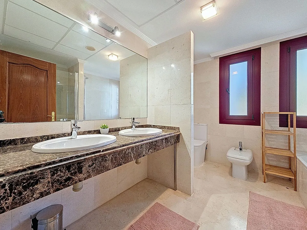 7784421a-cf2d-4ba7-b230-fde40f17203b