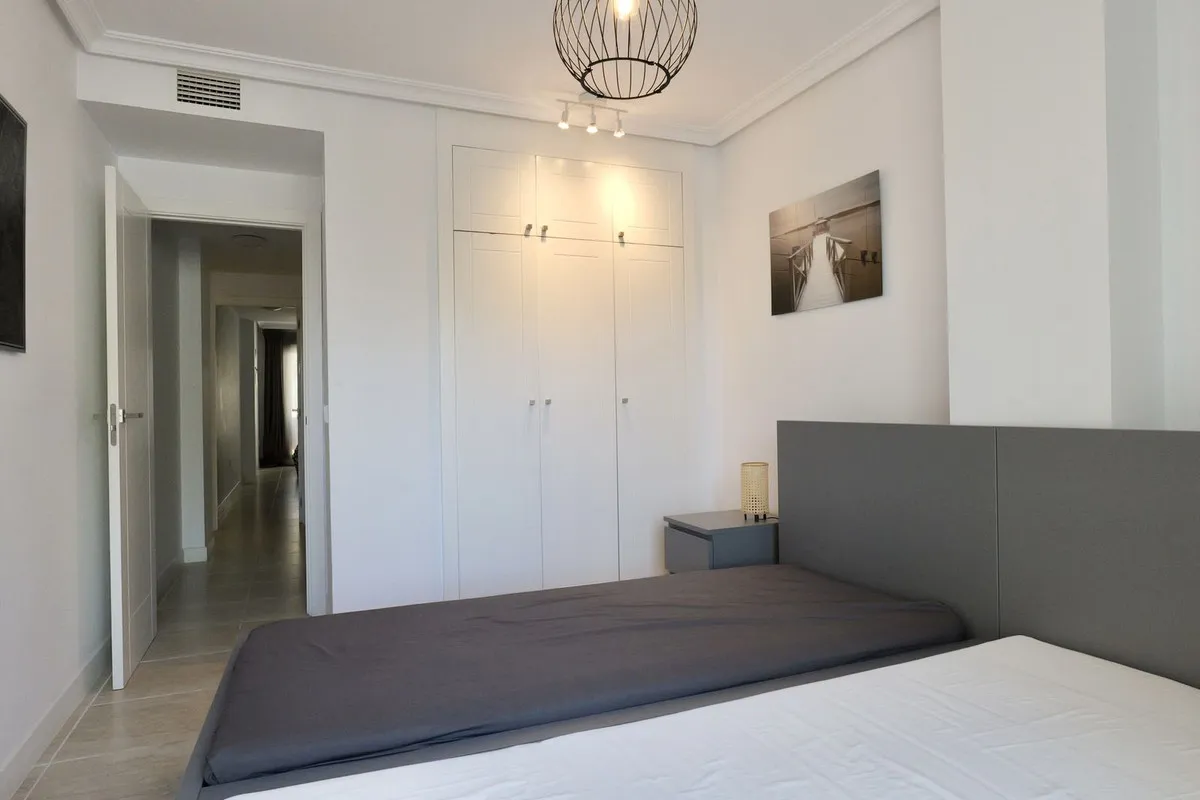 4ae2d8a4-e623-4561-9cee-35fae3331ab6