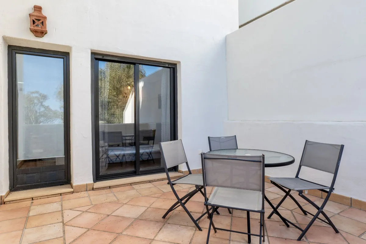 7e9db700-6633-4efd-942f-6b92a28a2868