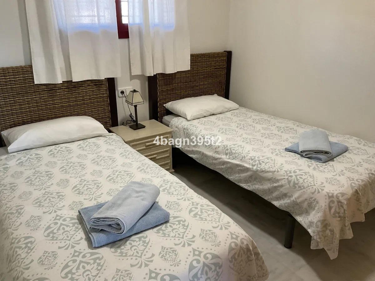 7ff09ae4-64f9-457e-b452-e429373709e6