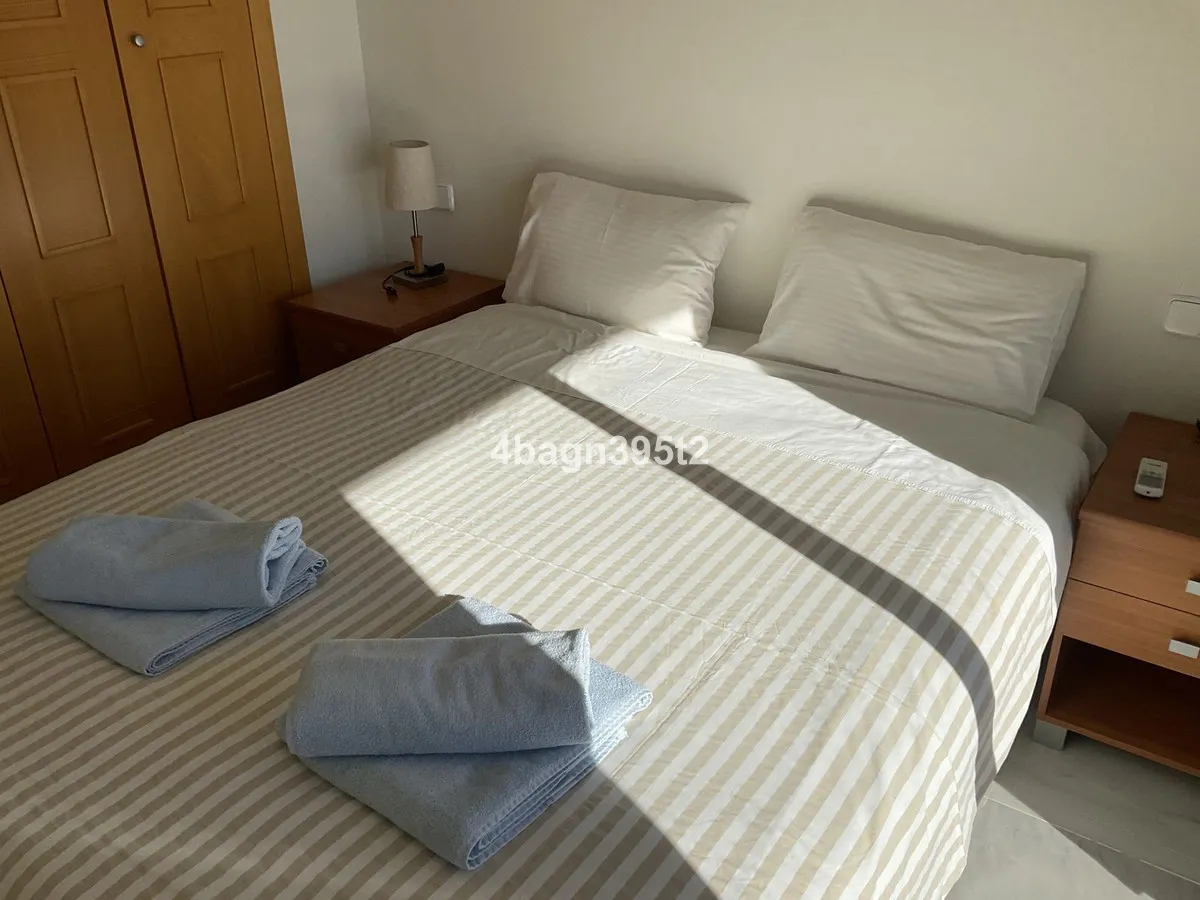 aff819fd-2b21-4138-ba93-95b48dc1c23a