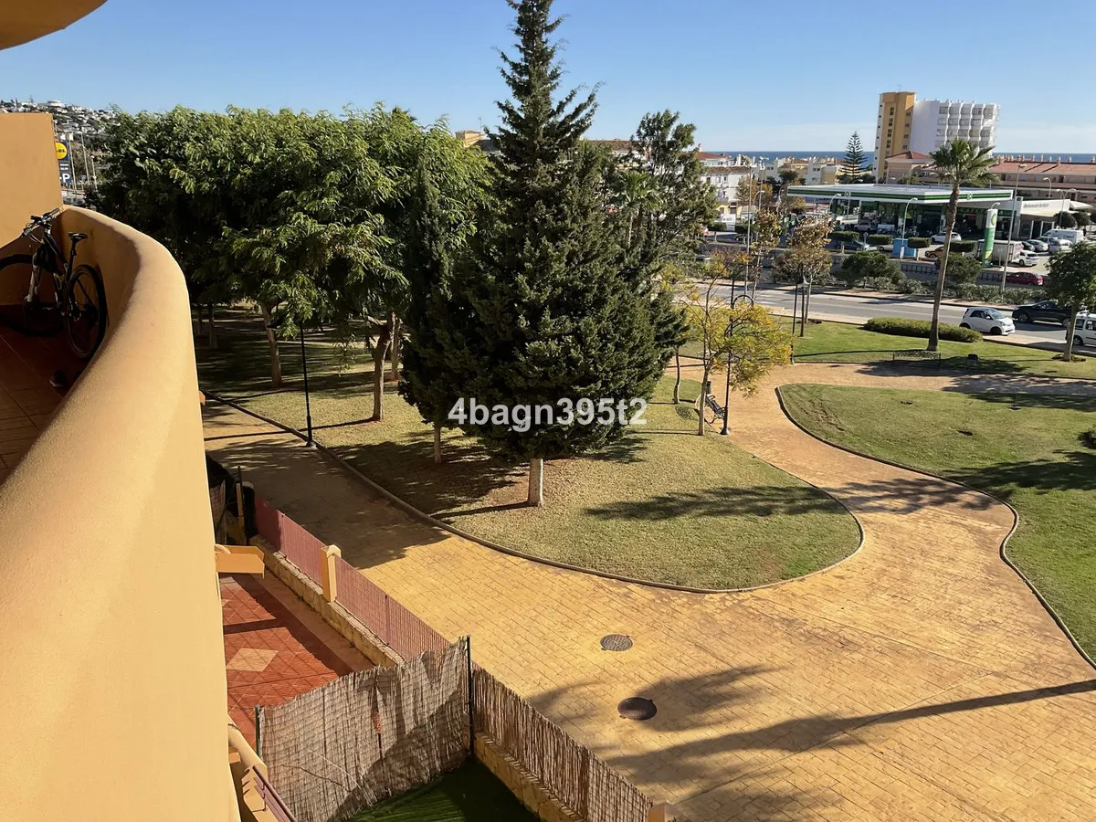 fbca6dcb-3838-452d-8c76-13e762480ef0