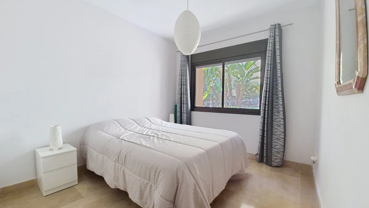 67f8edd7-2da4-4ccb-bb32-76d373c9f257